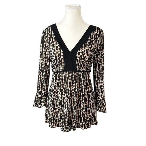 Y2K Bell Sleeve geometric metallic tie back top - Picture 1 of 5
